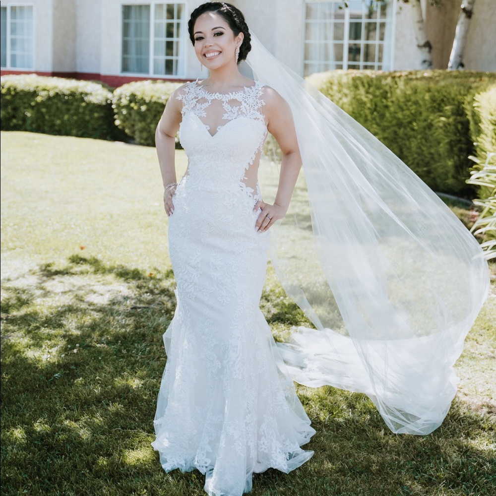 Wedding dress, Lilian West! Super gorgeous!